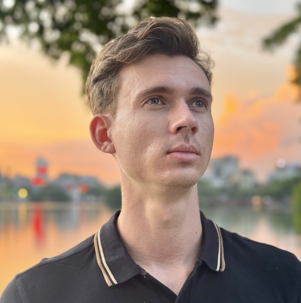 Artyom Pivovarov, Founder and Senior Frontend Engineer
